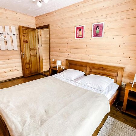 Provence Villa Slavske Exteriör bild