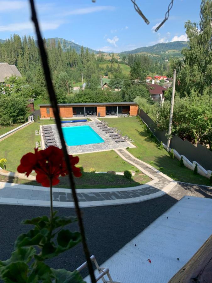 Provence Villa Slavske Exteriör bild