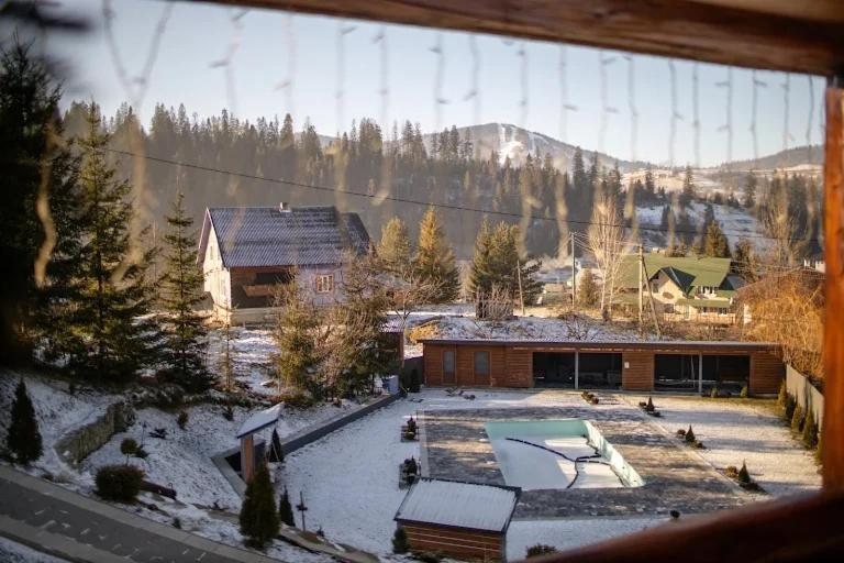 Provence Villa Slavske Exteriör bild
