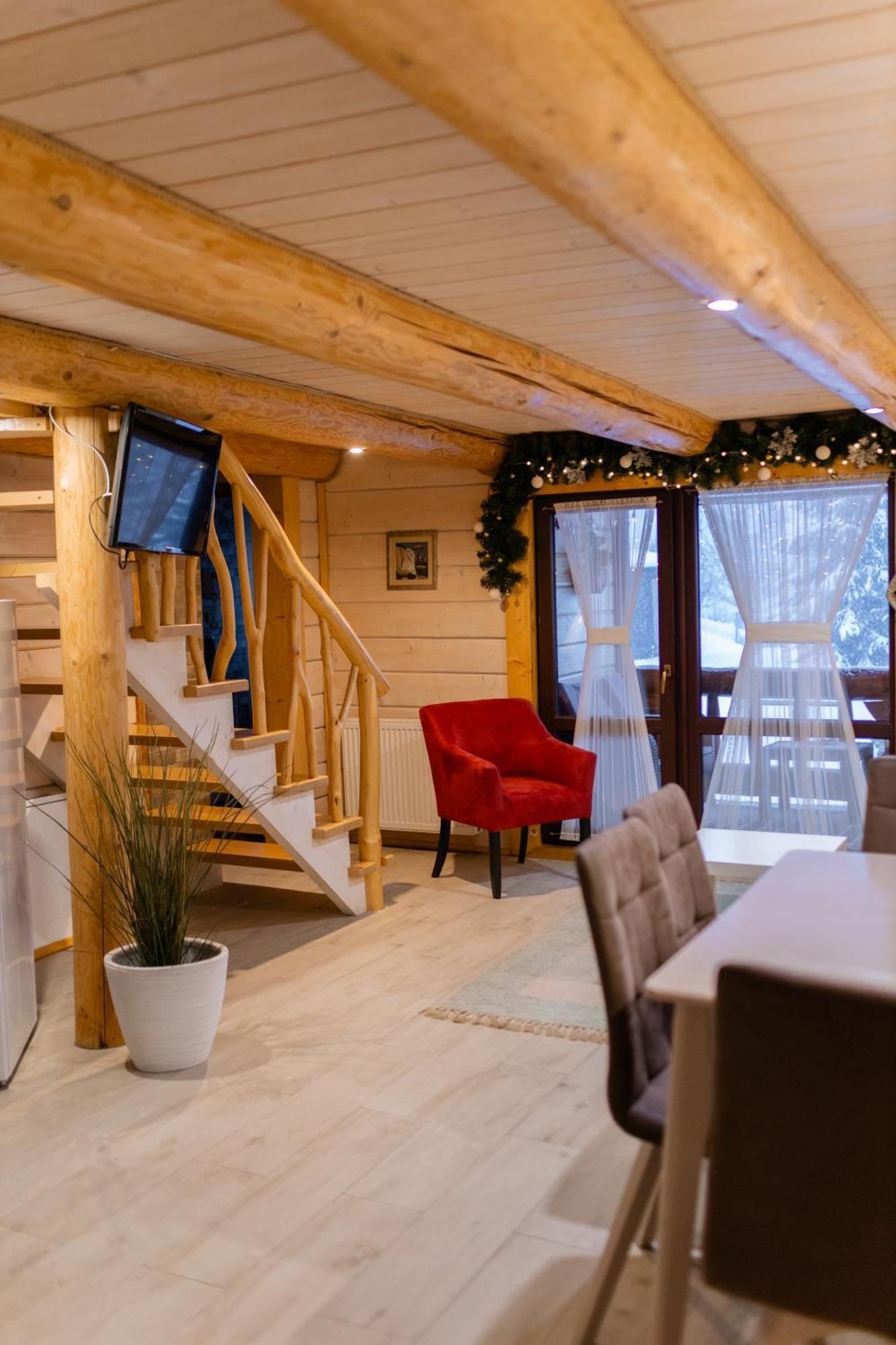 Provence Villa Slavske Exteriör bild