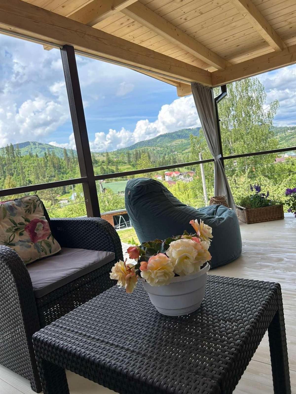 Provence Villa Slavske Exteriör bild