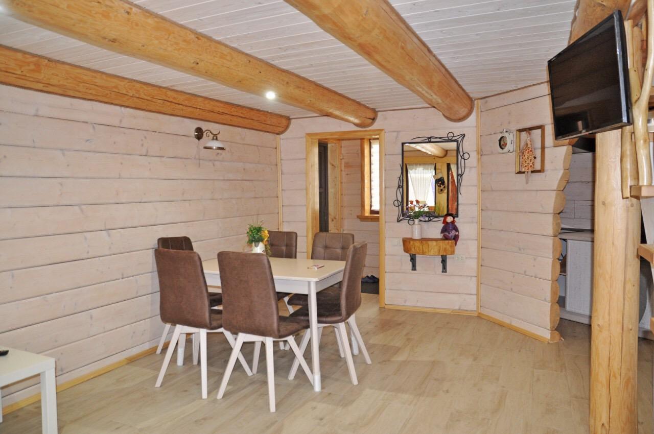 Provence Villa Slavske Exteriör bild
